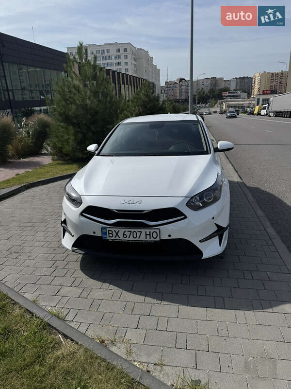 Хетчбек Kia Ceed 2022 в Хмельницькому