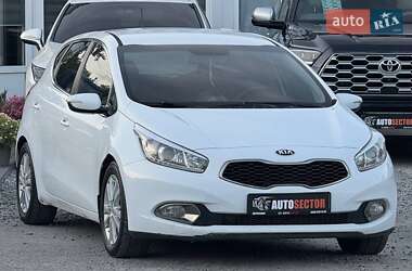Хетчбек Kia Ceed 2012 в Харкові