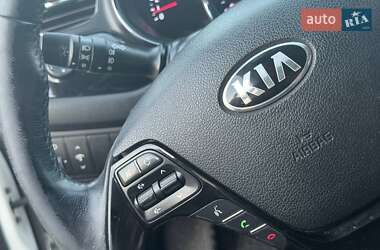 Хетчбек Kia Ceed 2012 в Харкові