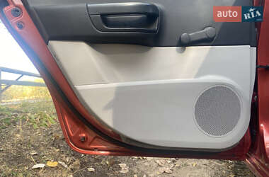 Хэтчбек Kia Ceed 2008 в 