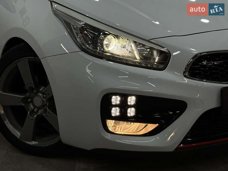 Універсал Kia Ceed 2012 в Одесі фото 35 Універсал Kia Ceed 2012 в Одесі