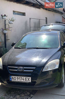 Хетчбек Kia Ceed 2008 в Хусті