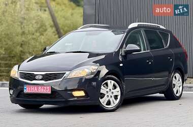 Універсал Kia Ceed 2010 в Міжгір'ї