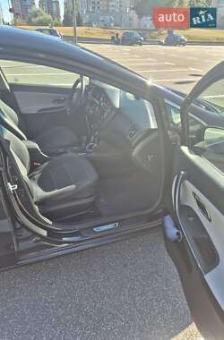 Хэтчбек Kia Ceed 2017 в Киеве