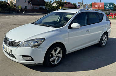 Универсал Kia Ceed 2009 в Владимирце