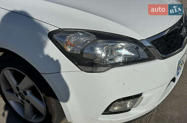 Универсал Kia Ceed 2009 в Владимирце