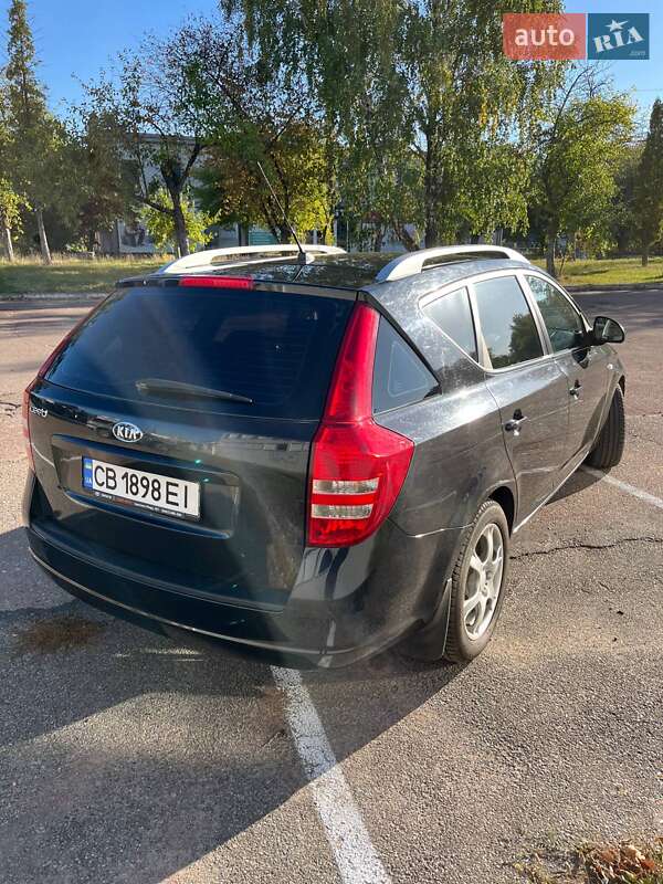 Универсал Kia Ceed 2008 в Чернигове