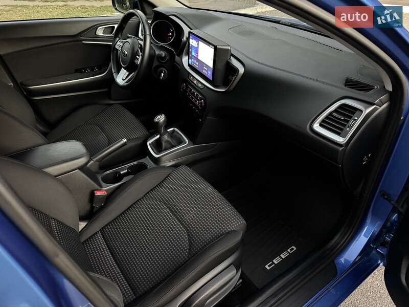 Хэтчбек Kia Ceed 2019 в Харькове