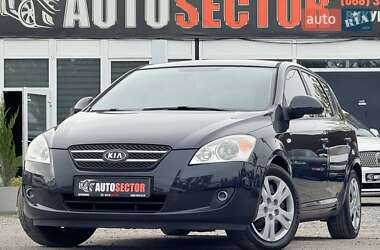 Хэтчбек Kia Ceed 2009 в Харькове