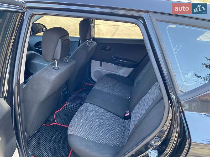 Универсал Kia Ceed 2009 в Вендичанах фото 7 Универсал Kia Ceed 2009 в Вендичанах