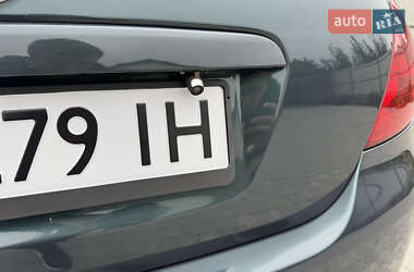 Хэтчбек Kia Ceed 2007 в 