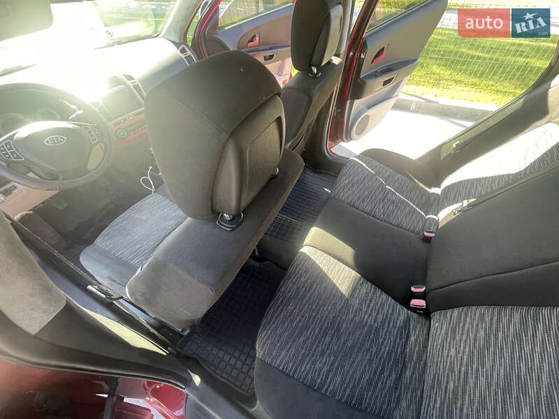 Хэтчбек Kia Ceed 2008 в Киеве
