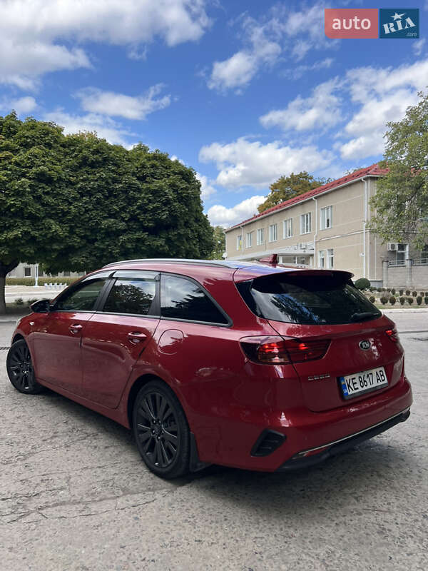 Универсал Kia Ceed 2018 в Днепре