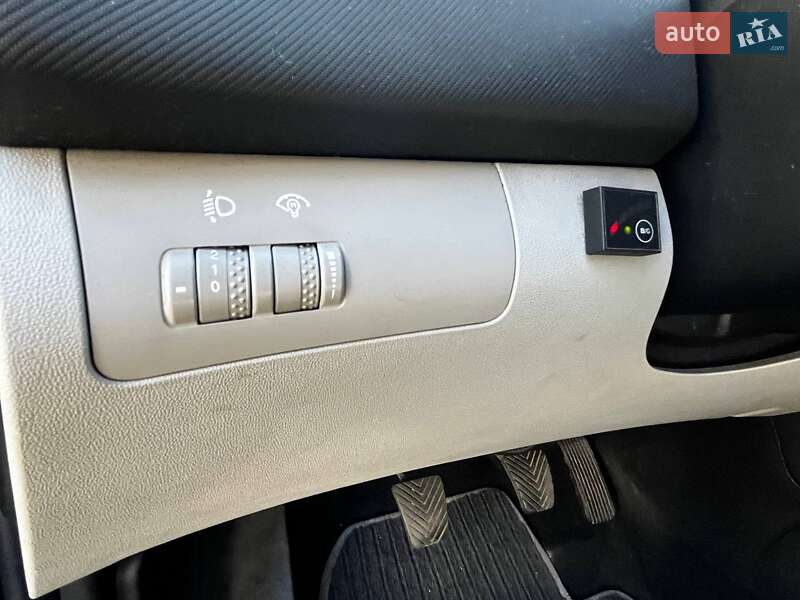 Хэтчбек Kia Ceed 2008 в Киеве