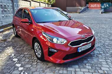 Хэтчбек Kia Ceed 2019 в 