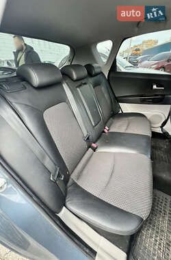 Хэтчбек Kia Ceed 2007 в 