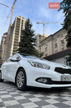 Хетчбек Kia Ceed 2013 в Києві