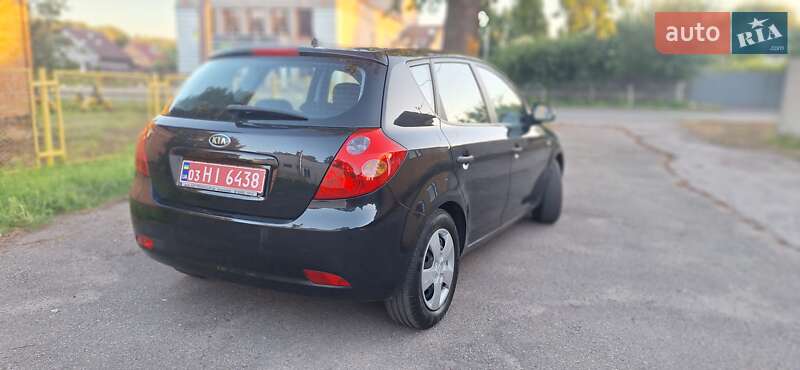 Хэтчбек Kia Ceed 2008 в Нежине