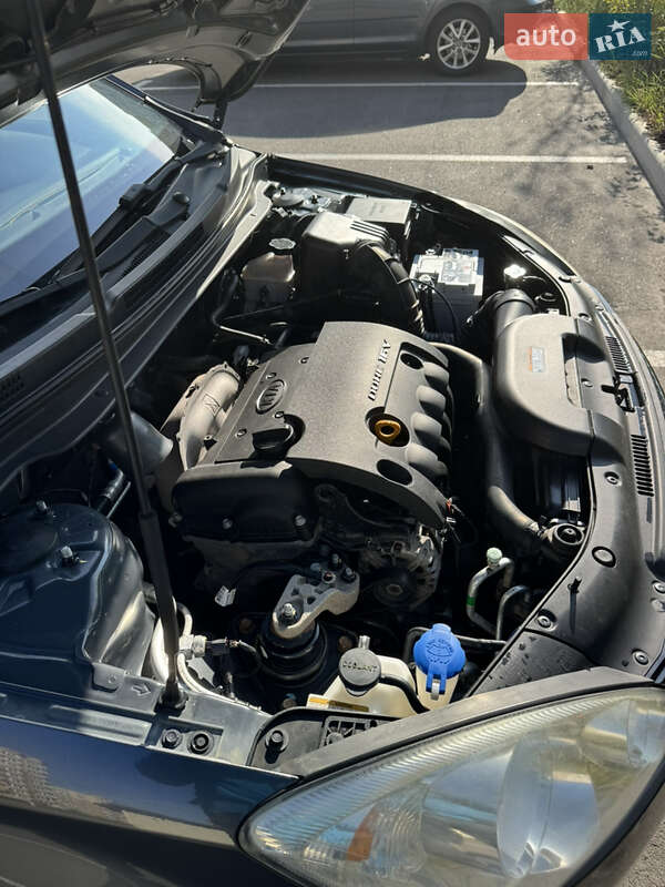 Хэтчбек Kia Ceed 2009 в Киеве