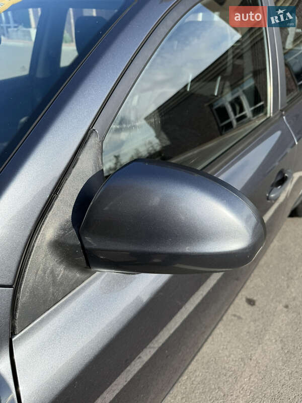 Хэтчбек Kia Ceed 2009 в Киеве