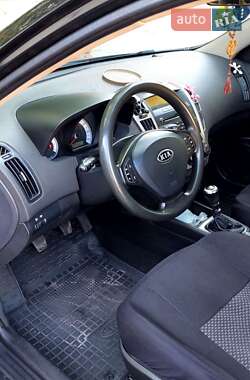 Универсал Kia Ceed 2007 в 