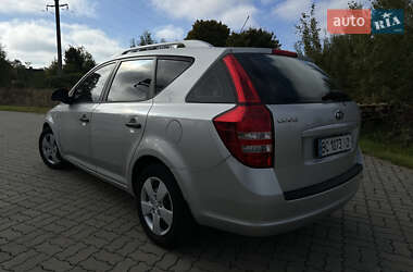 Универсал Kia Ceed 2009 в 