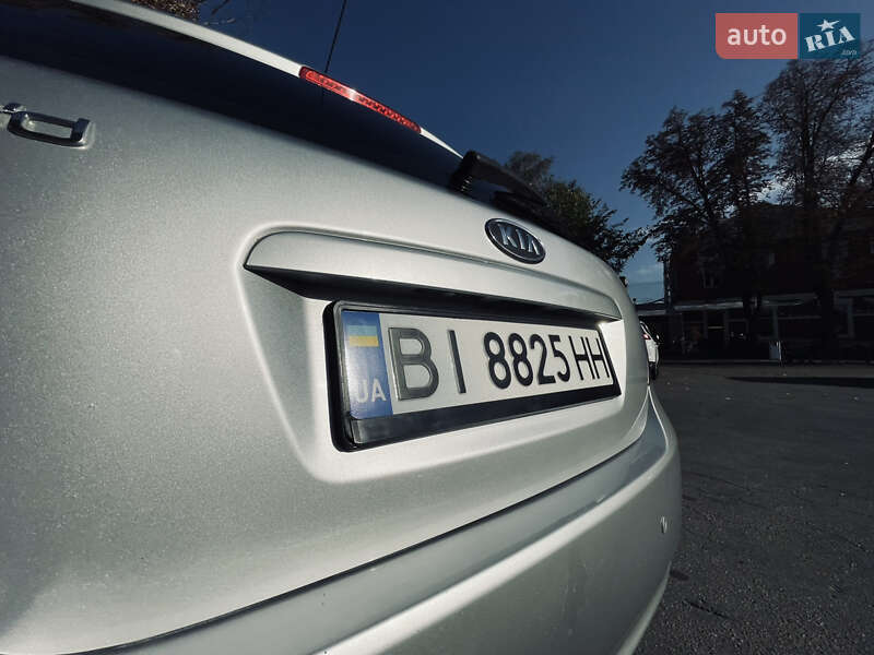 Хэтчбек Kia Ceed 2007 в Полтаве