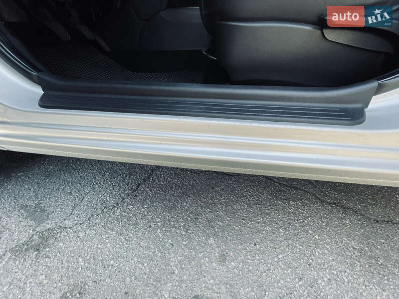Хэтчбек Kia Ceed 2007 в Полтаве