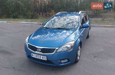 Универсал Kia Ceed 2010 в Ирпене