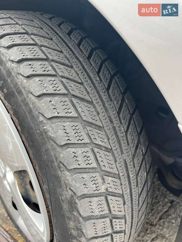 Универсал Kia Ceed 2011 в Полтаве