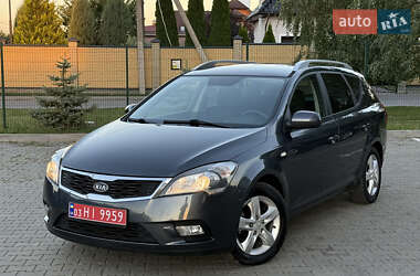 Универсал Kia Ceed 2010 в Луцке