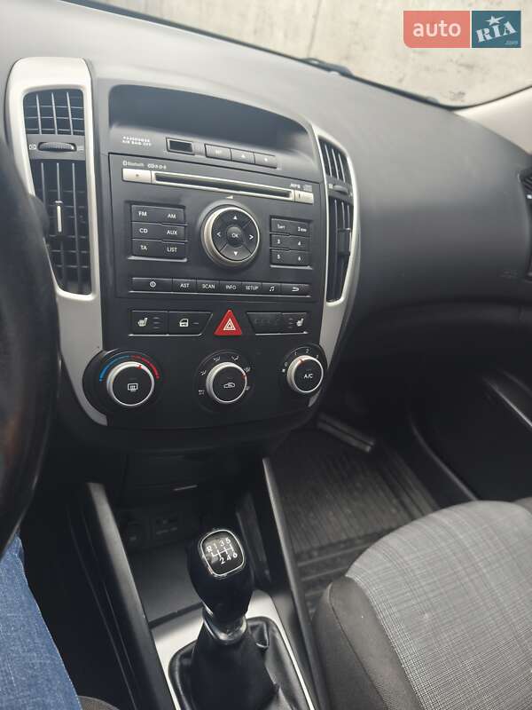 Хетчбек Kia Ceed 2011 в Гнівані фото 8 Хетчбек Kia Ceed 2011 в Гнівані