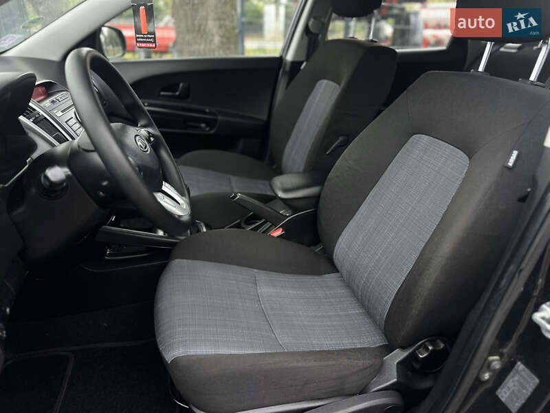 Универсал Kia Ceed 2009 в Виннице