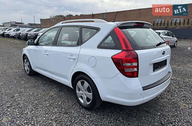 Универсал Kia Ceed 2011 в 