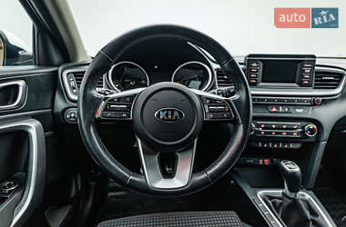 Хэтчбек Kia Ceed 2018 в 