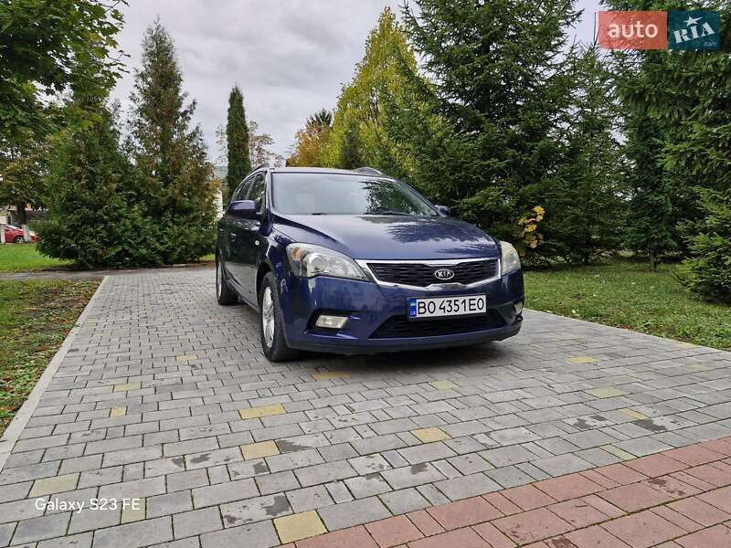 Универсал Kia Ceed 2010 в Тернополе