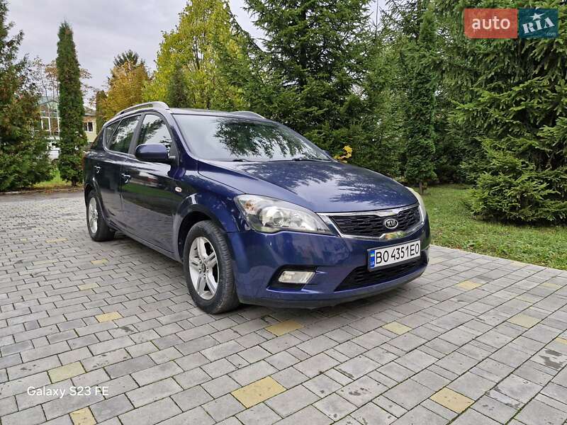Универсал Kia Ceed 2010 в Тернополе