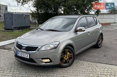 Хетчбек Kia Ceed 2010 в Одесі