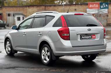Универсал Kia Ceed 2010 в 