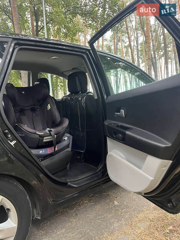 Хетчбек Kia Ceed 2008 в Софіївській Борщагівці