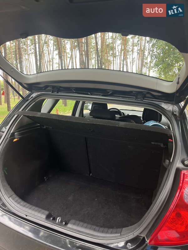 Хетчбек Kia Ceed 2008 в Софіївській Борщагівці