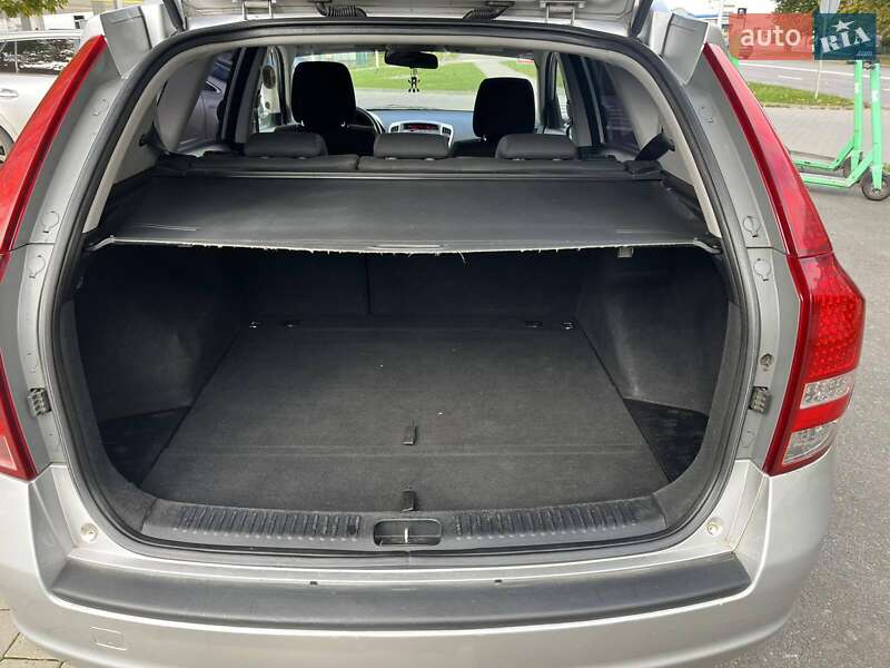 Универсал Kia Ceed 2010 в Красилове