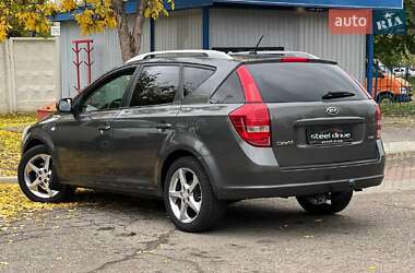 Универсал Kia Ceed 2010 в 