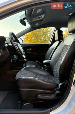 Универсал Kia Ceed 2008 в 