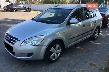 Универсал Kia Ceed 2009 в Киеве