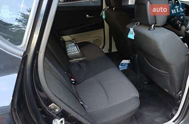 Хетчбек Kia Ceed 2007 в  фото 3 Хетчбек Kia Ceed 2007 в