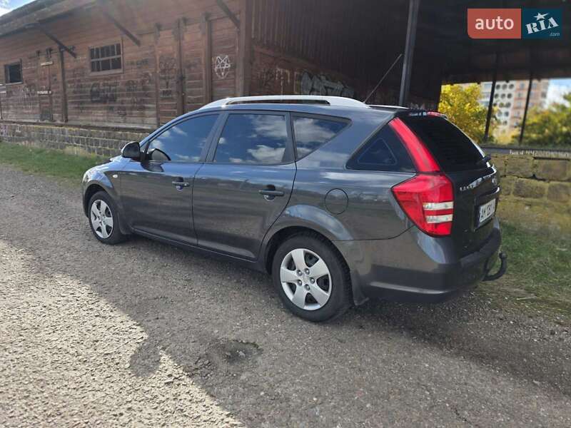Универсал Kia Ceed 2008 в Житомире