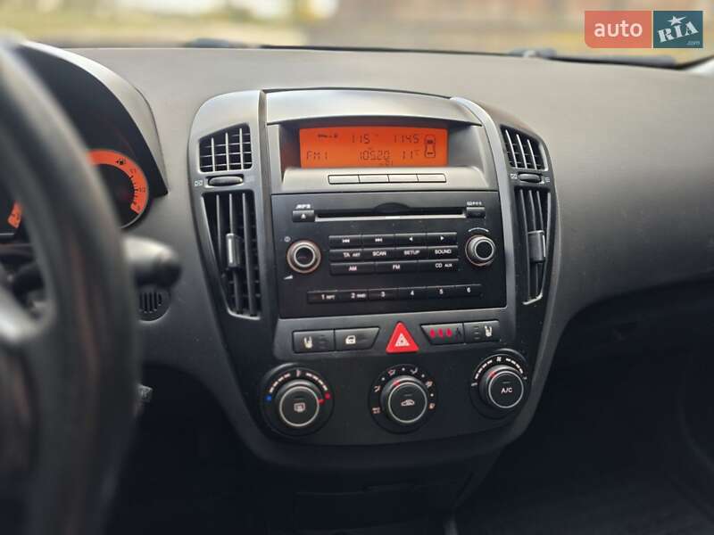 Универсал Kia Ceed 2008 в Житомире