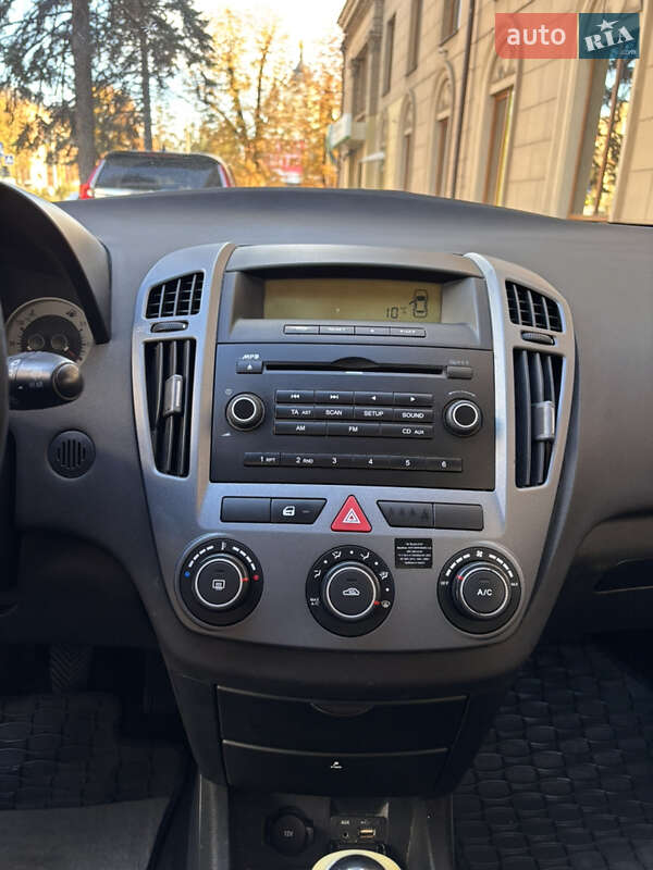 Універсал Kia Ceed 2008 в Запоріжжі