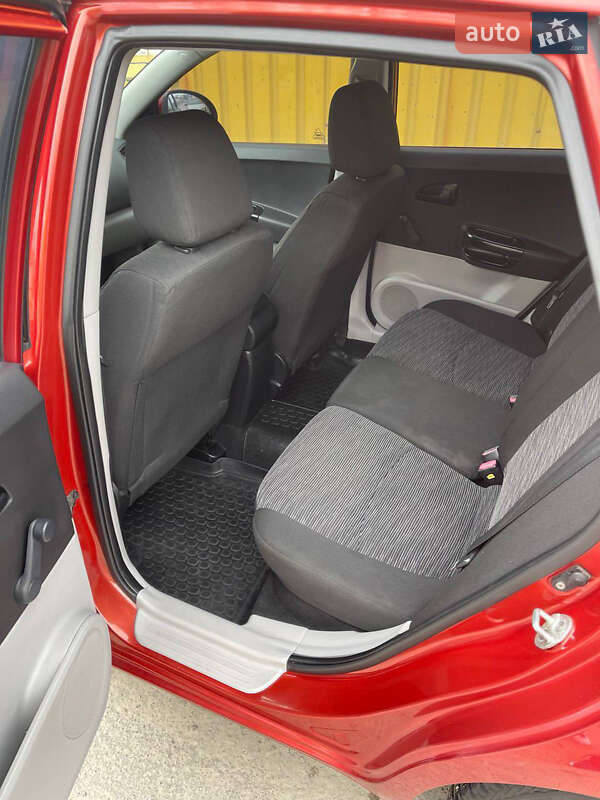 Хэтчбек Kia Ceed 2007 в Киеве фото 16 Хэтчбек Kia Ceed 2007 в Киеве